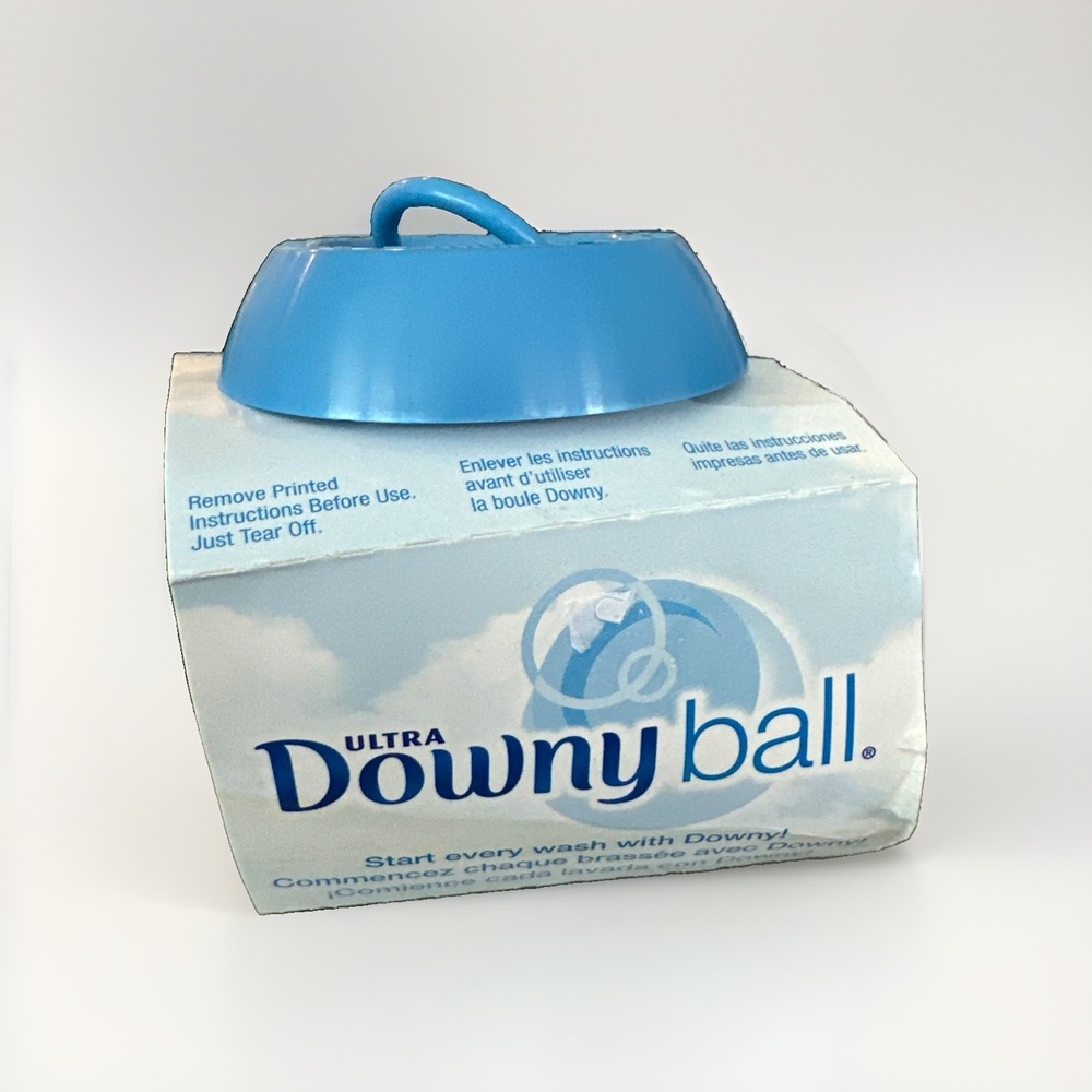 Ultra Downy Ball Fabric Softener Dispenser NEW